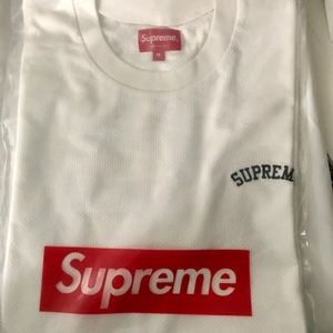 supreme mesh arc logo tee